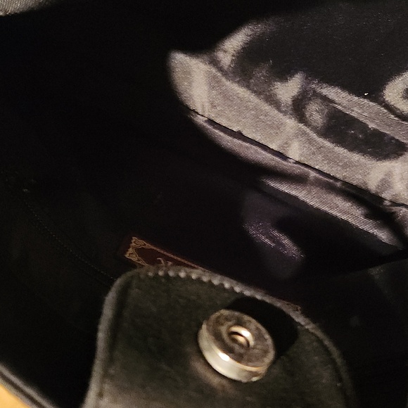 FOREVER By Fossil Black and Green Bakery Themed Women's Bag - Picture 9 of 12